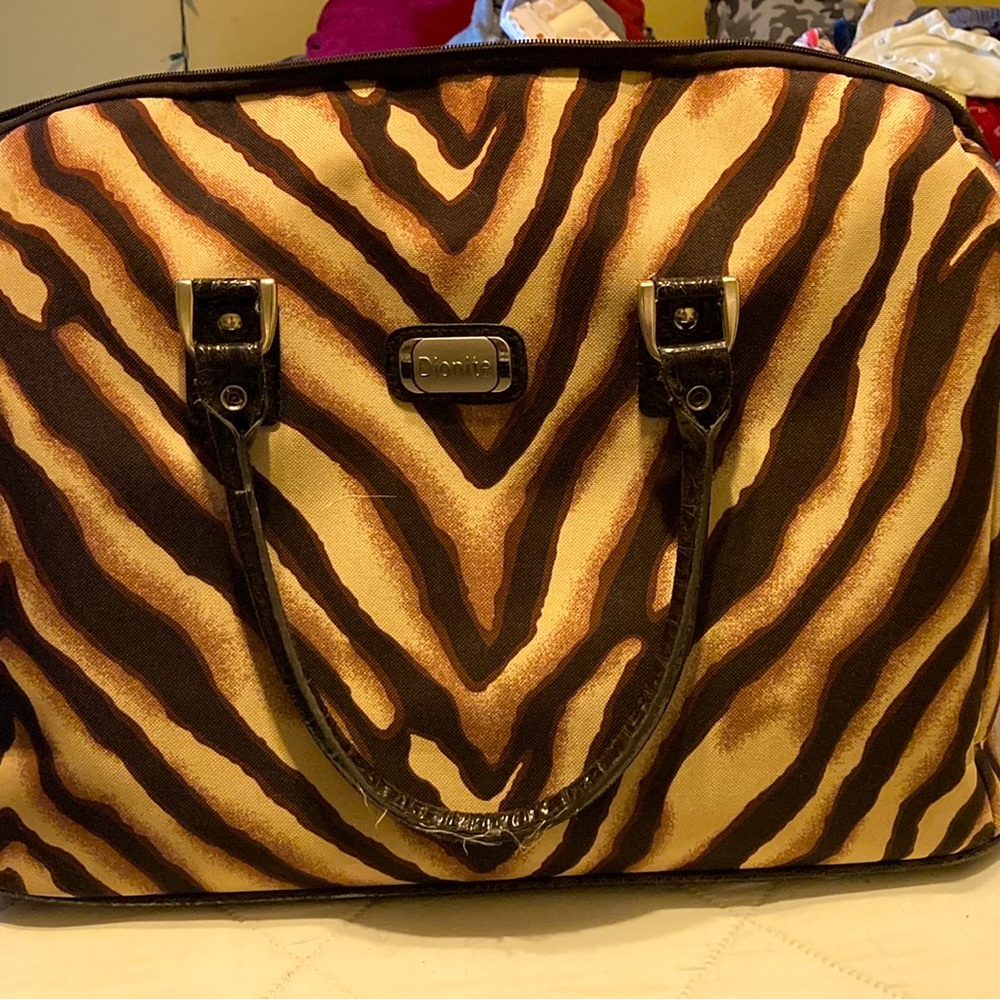 Dionite overnight bag. Used it for a hospital bag when I gave birth